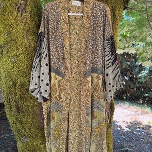Kantha Bae Silk Serenity Kimono